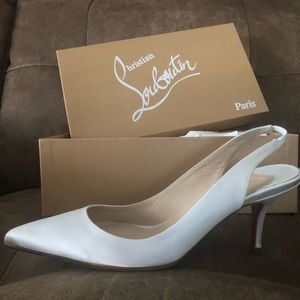 SOLD! Christian Louboutin Sexsling 75